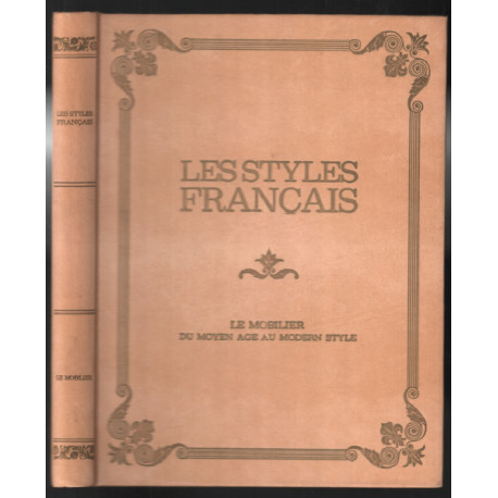 Le mobilier - du moyen age à la révolution