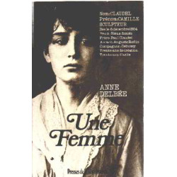 Une femme