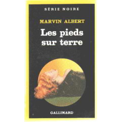 Les pieds sur terre
