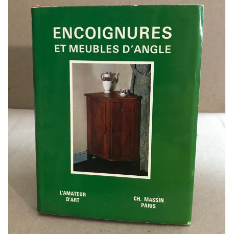 Encoignures et meubles d'angle / nombreuses photographies en noir...