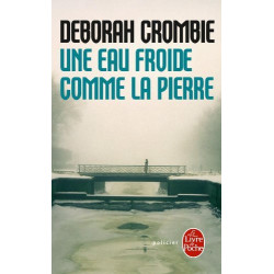 Une eau froide comme la pierre