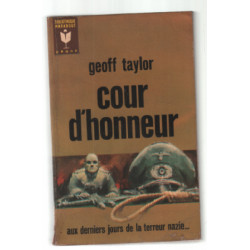 Cour d'honneur aux derniers jours de la terreur nazie