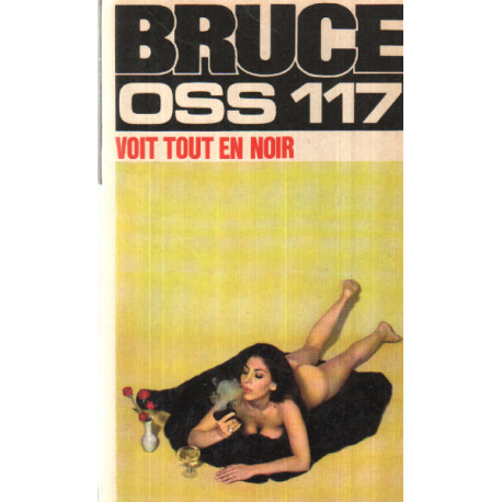Oss 117 voit tout en noir