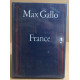 France + 1 dossier photographique sur 'auteur en fin de volume