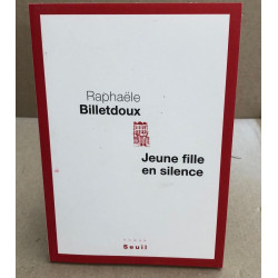 Jeune fille en silence