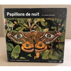 Papillons de nuit / nombreuses photographies en noir et couleurs